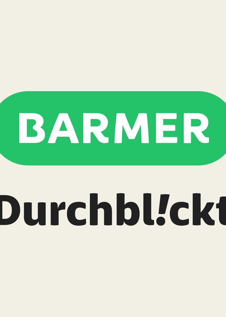 BARMER Durchblickt Logo, grünes Badge mit weißem Text auf beigem Hintergrund