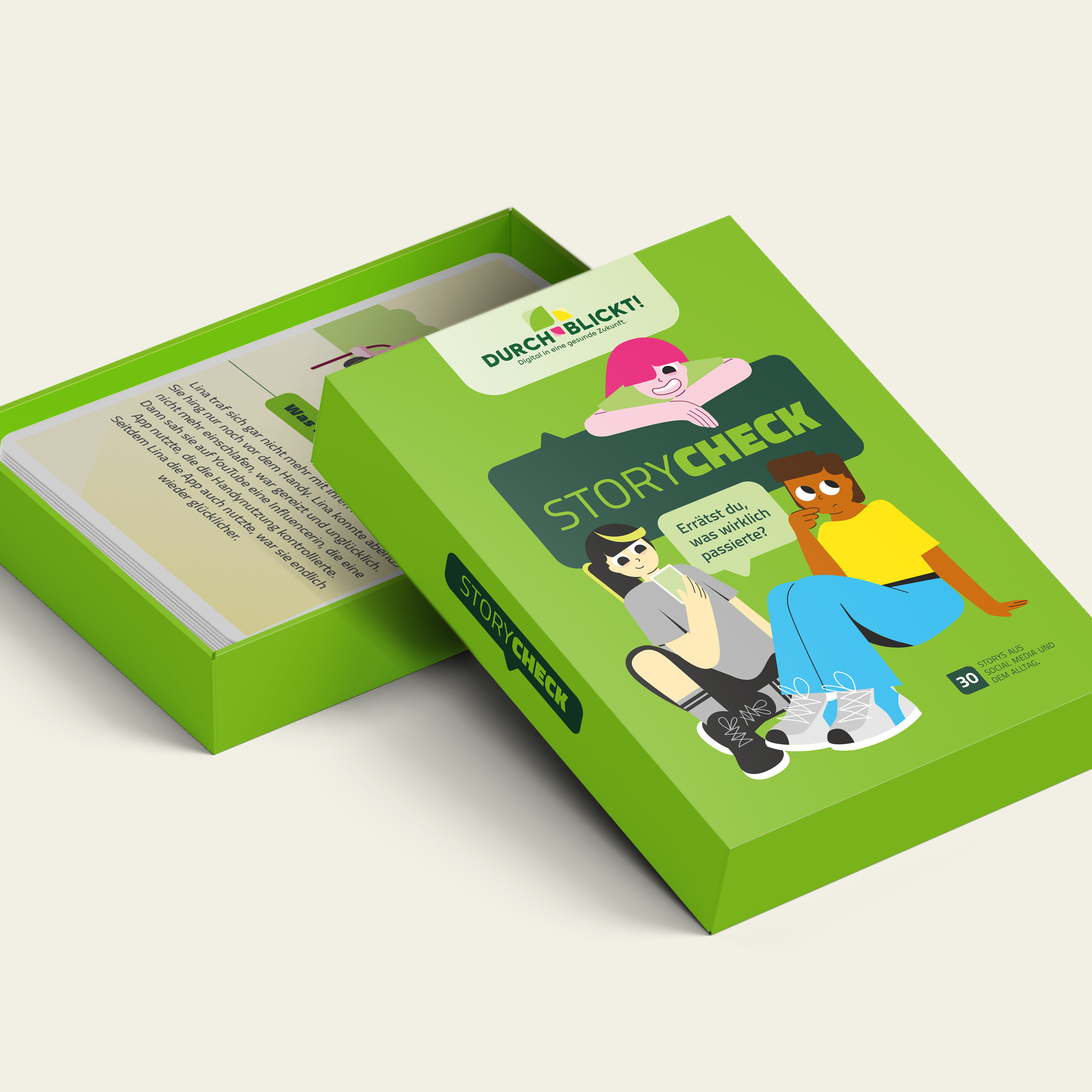 StoryCheck Kartenspiel-Box grün mit bunten Charakteren, interaktives Lernmaterial für Medienkompetenz und Geschichtenverstehen